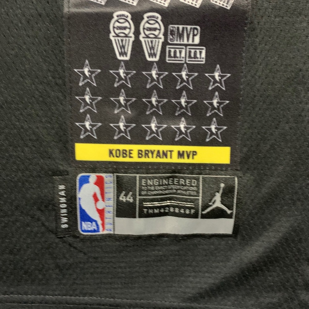 Jordan Kobe Bryant Lakers Jersey Mens 44 Black New Swingman MVP 24 Basketball - Picture 3 of 4